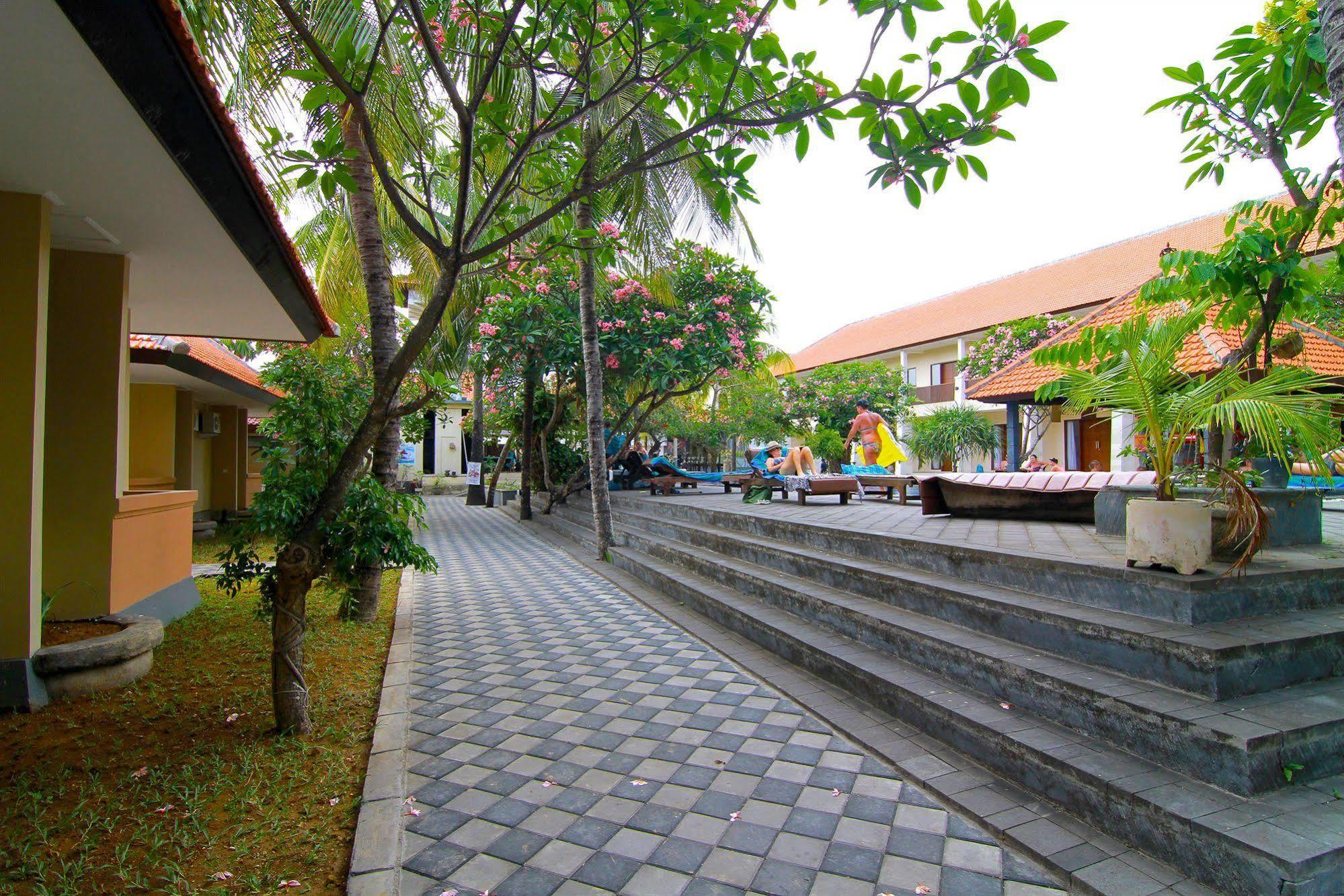 New Garden View Resort Legian  Ngoại thất bức ảnh